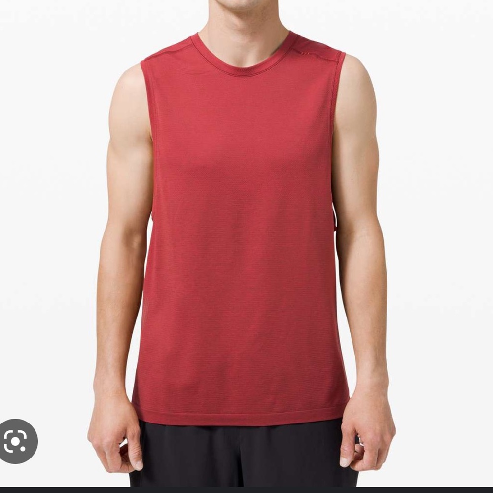 New with Tags Lululemon metal vent tech sleeveless 2.0